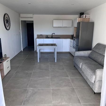 Location Appartement Le Grau Du Roi Екстериор снимка